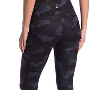 ♻️Camo Yoga Leggings